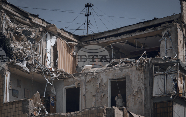 Укринформ: Двама души загинаха и още трима са ранени при руски атаки в украинската Днепропетровска област