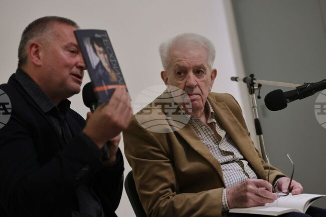 Иван Теофилов - „Детелина на хаоса“ - „Антология на българския символизъм“ - книги - представяне