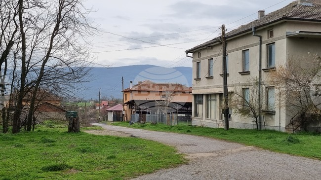 Завишени стойности на уран са установени в питейната вода на село Малки воден, община Маджарово