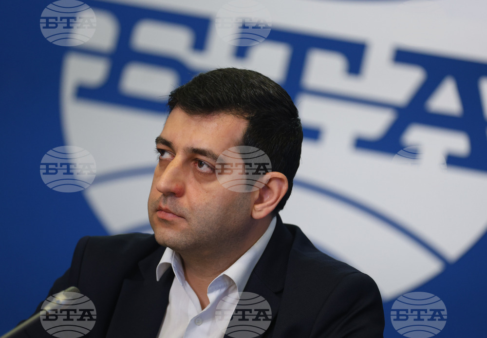 Национален пресклуб на БТА София - Сдружение за модерна търговия - пресконференция