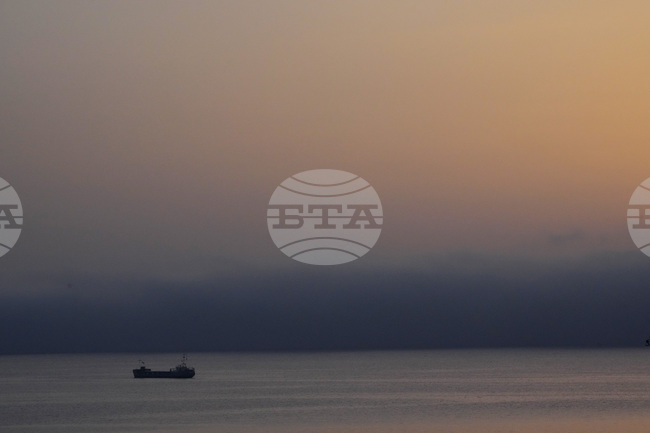 Кораб с 871 тона хуманитарни помощи потегли от Турция за Газа