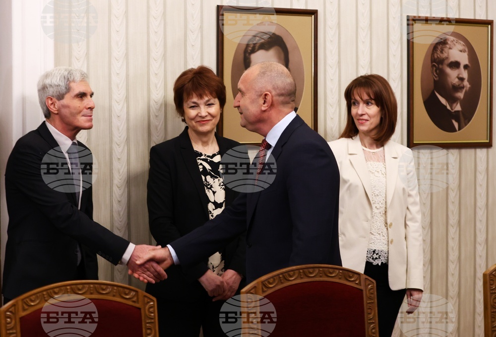 Румен Радев - ЦИК - среща
