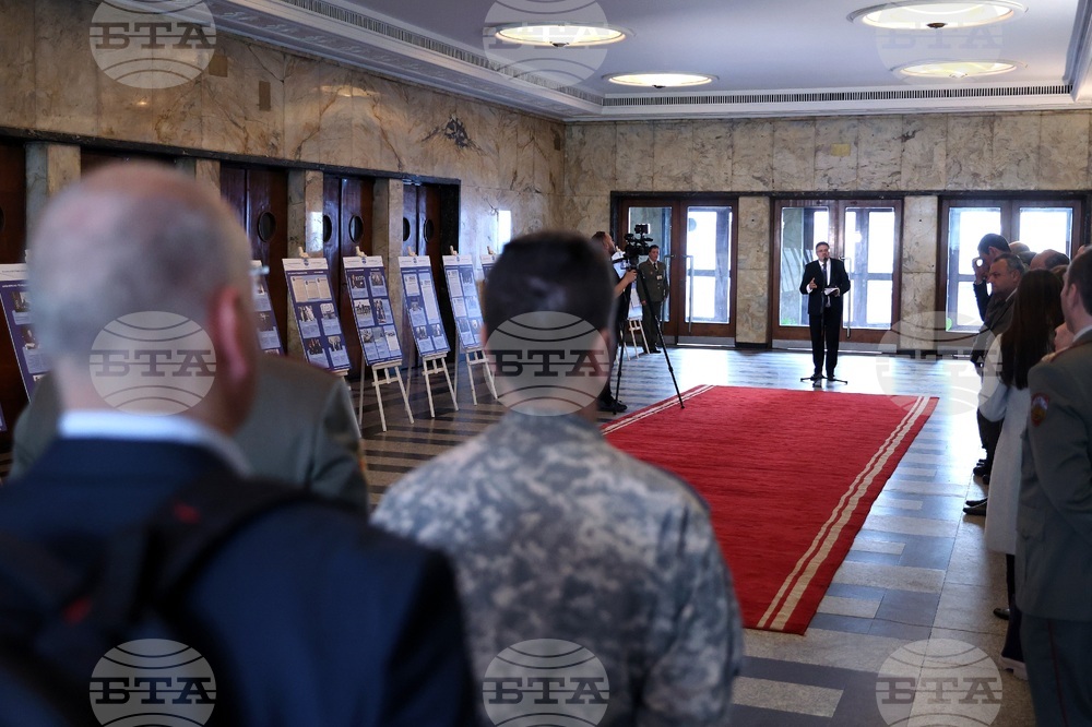 Военна академия - изложба на БТА „75 години НАТО и 20 години България в НАТО” - откриване