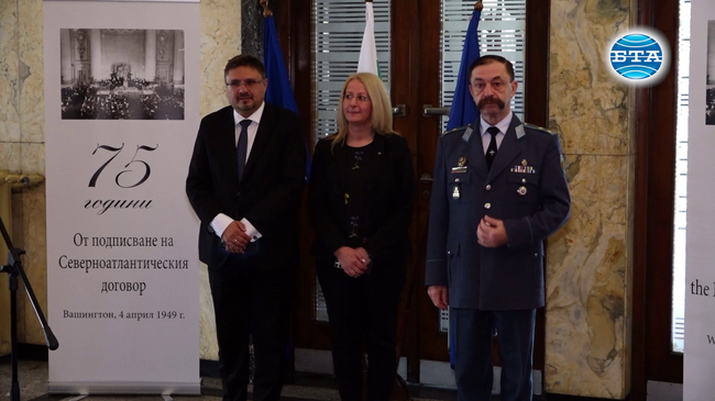 Изложбата на БТА „75 години НАТО и 20 години България в НАТО“ беше представена във Военна академия „Г. С. Раковски“