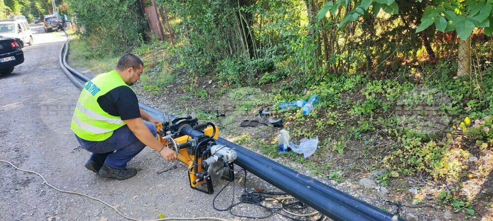 Подменя се водопроводът на пернишкото село Драгичево