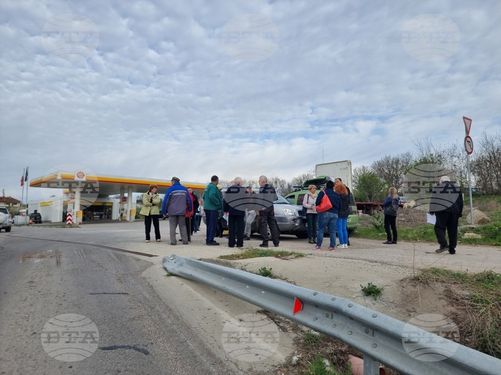 Село Осенец - протест - продажба на общински имот