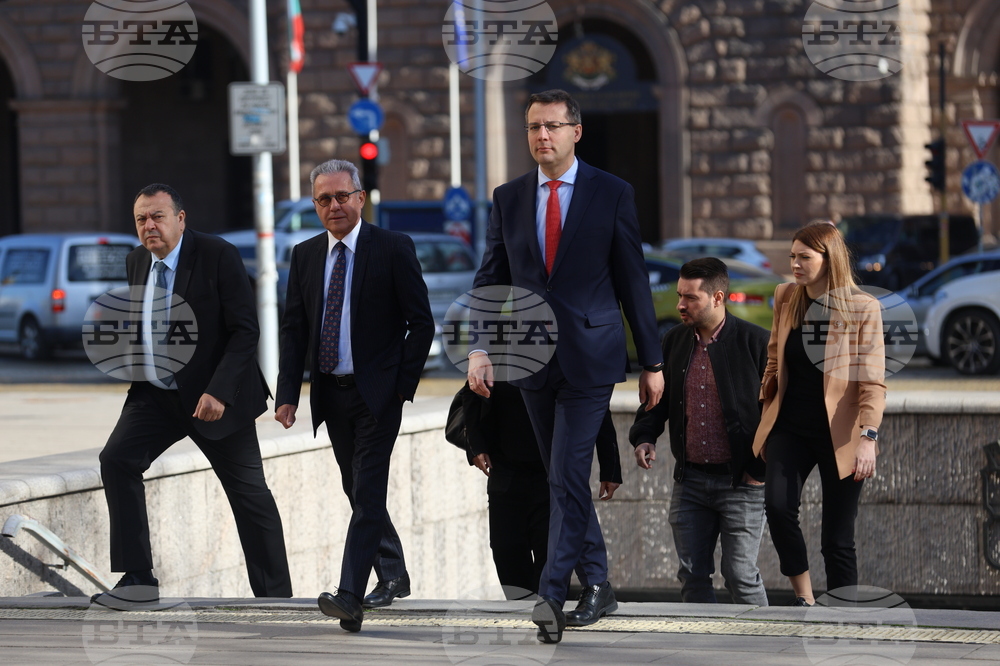 Президент - консултации - служебно правителство - ДПС