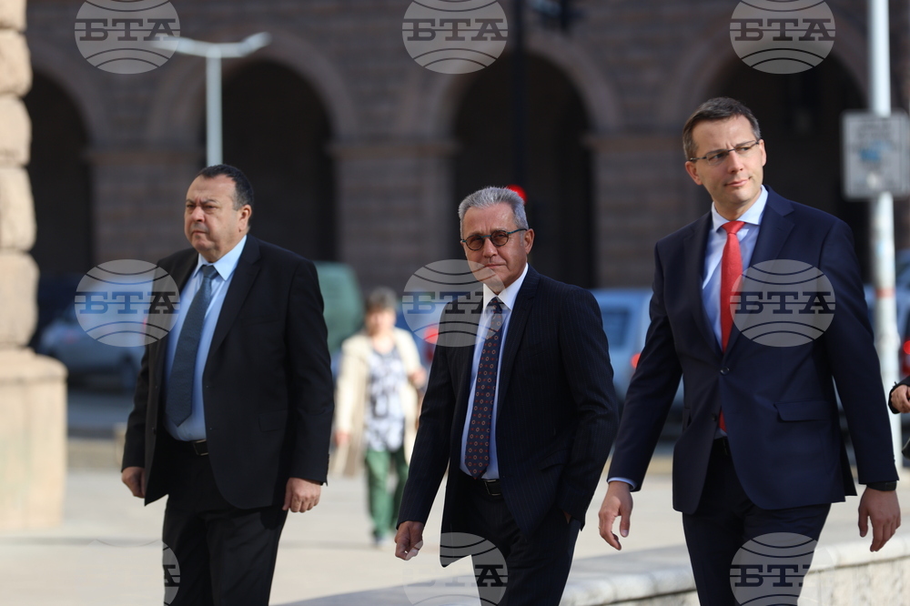 Президент - консултации - служебно правителство - ДПС