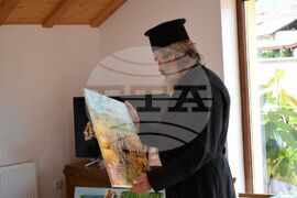 Банско - отец Костадин Калайджиев - картини