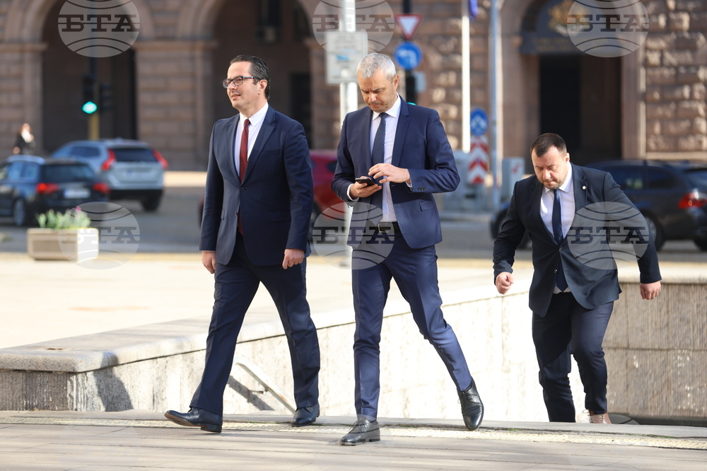 Президент - консултации - служебно правителство - „Възраждане”