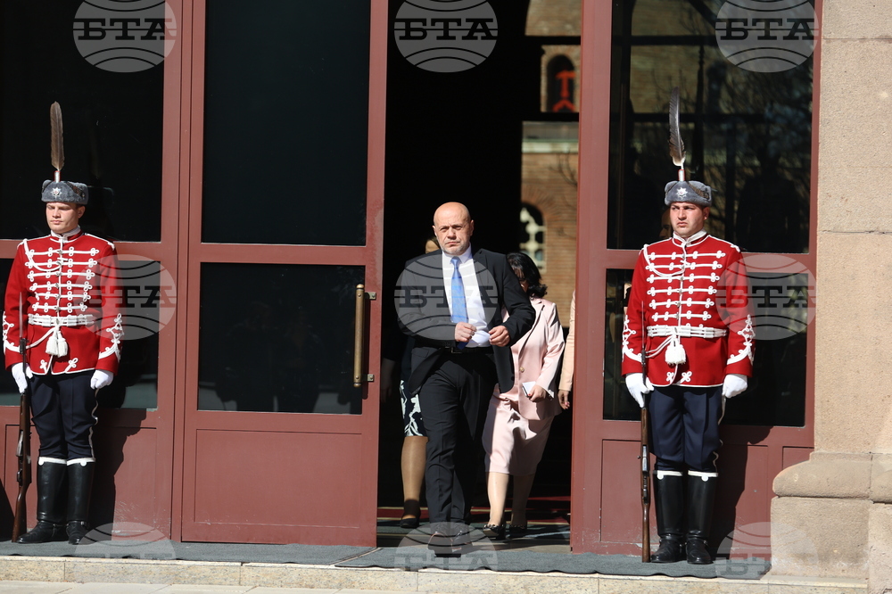 ГЕРБ-СДС - брифинг