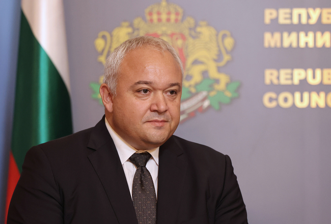 Няколко тона е помощта за Сирия, ще доставяме периодично и още, каза за БТА вътрешният министър Иван Демерджиев