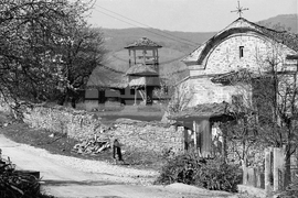 Село Егълница