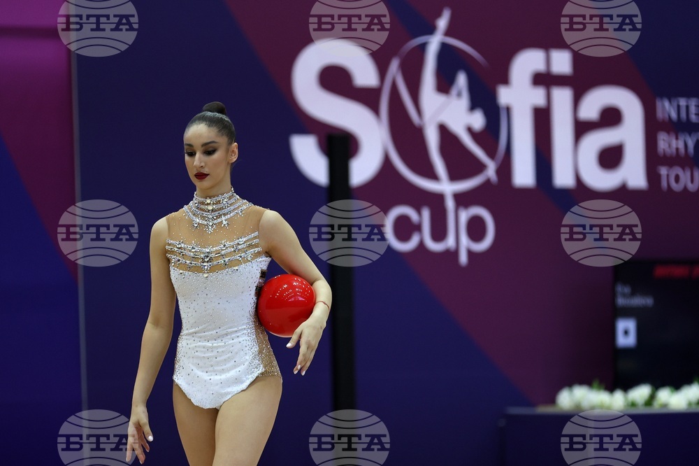 Художествена гимнастика- Ева Брезалиева