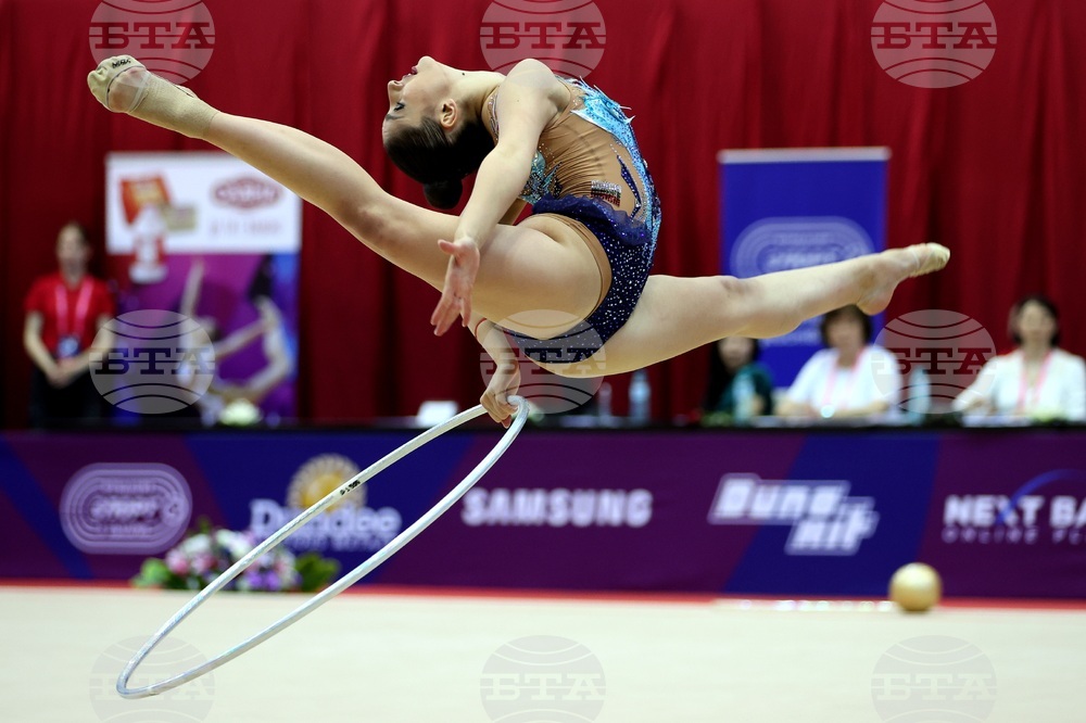 Художествена гимнастика- Ева Брезалиева