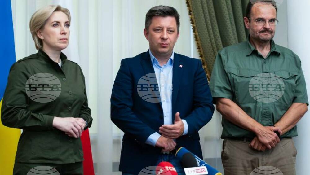 ПАП: Полша създава фонд за подпомагане на украински сираци и жени