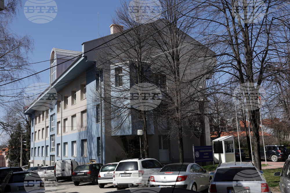 Служители на полицията в Самоков са съставили вчера 17 фиша с глоби за неправилно паркиране 