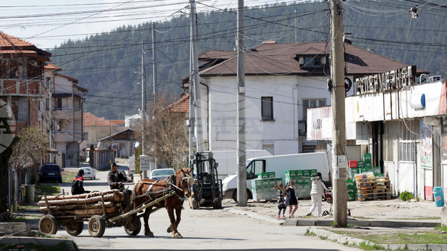 Amnesty Raises Concerns Over Planned Eviction of Roma Families in Stara Zagora