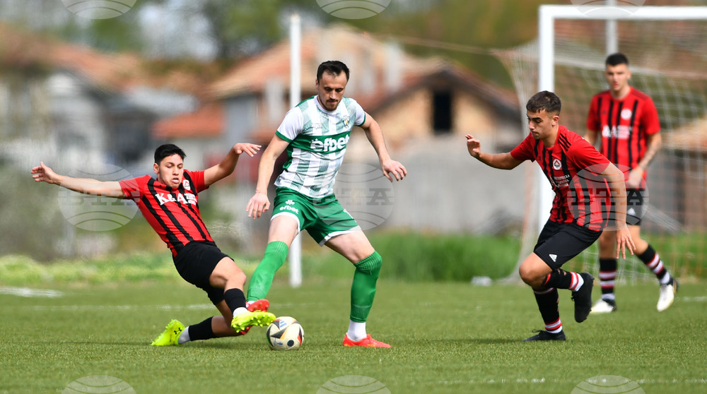 Село Климент - футбол - "Бенковски" (Исперих) - "Локомотив" (Русе)