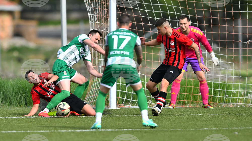 Село Климент - футбол - "Бенковски" (Исперих) - "Локомотив" (Русе)