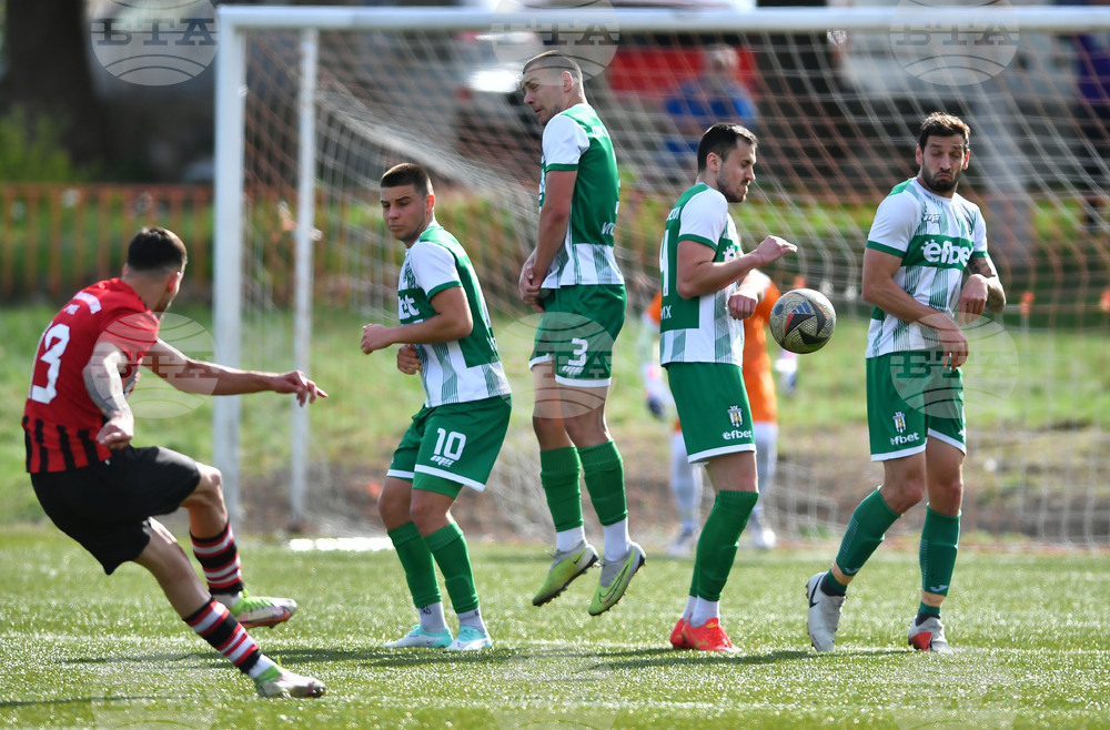 Село Климент - футбол - "Бенковски" (Исперих) - "Локомотив" (Русе)