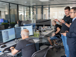 Александър Пулев - ĸoмпaния „ЕндуроСат“