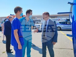  Министър Меджидиев: Състоянието на двете деца, които в момента медицински екипи транспортират до Сърбия, е стабилно и прогнозите са добри