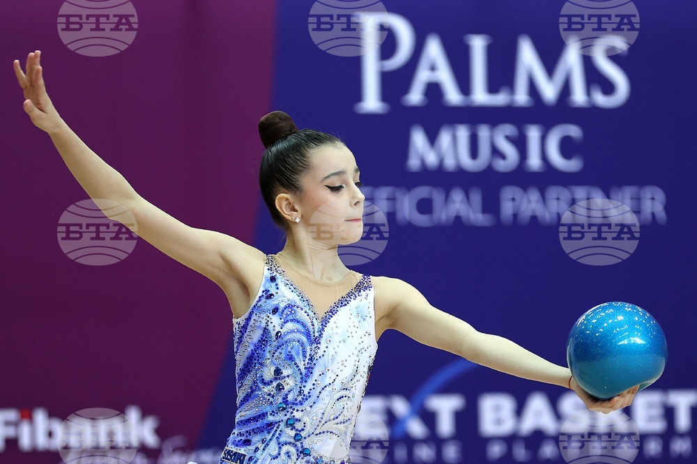 Художествена гимнастика - Александра Шалуева