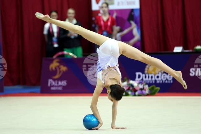 Художествена гимнастика - Александра Шалуева