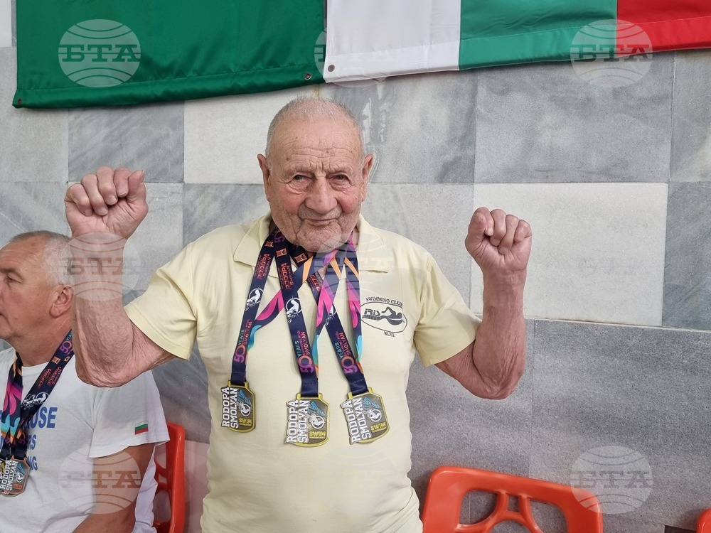 Плувец на 92 г. се състезава на турнира „Родопа Смолян мастърс“