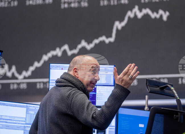 Европейските пазари поеха нагоре в ранната търговия преди решението на ЕЦБ за лихвите