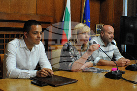 Бургас - международен плувен маратон - пресконференция