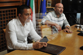 Бургас - международен плувен маратон - пресконференция