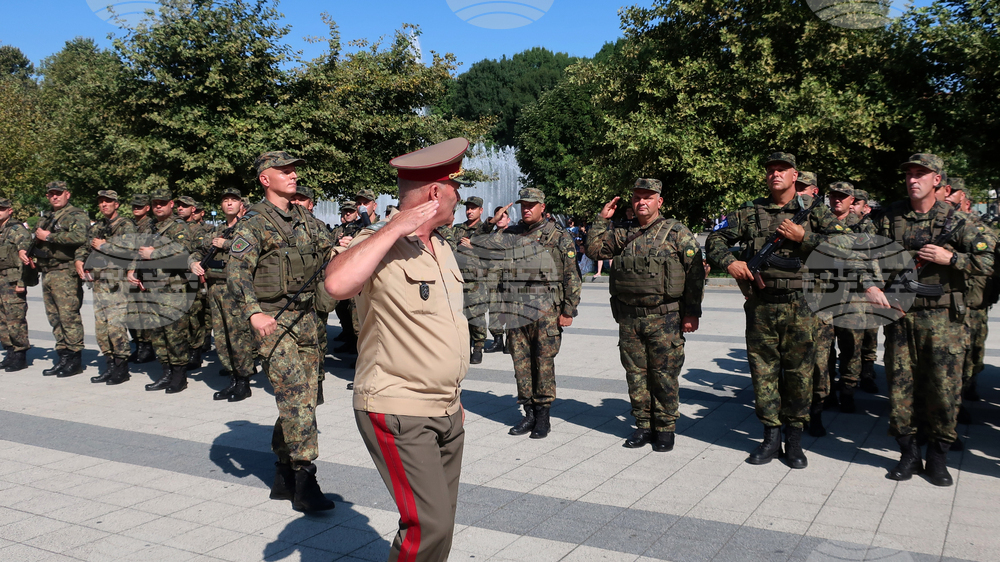 Плевен - военен контингент - изпращане