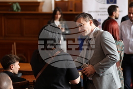 Форум „Младите хора и Европа: ИзползвайГласаСи”