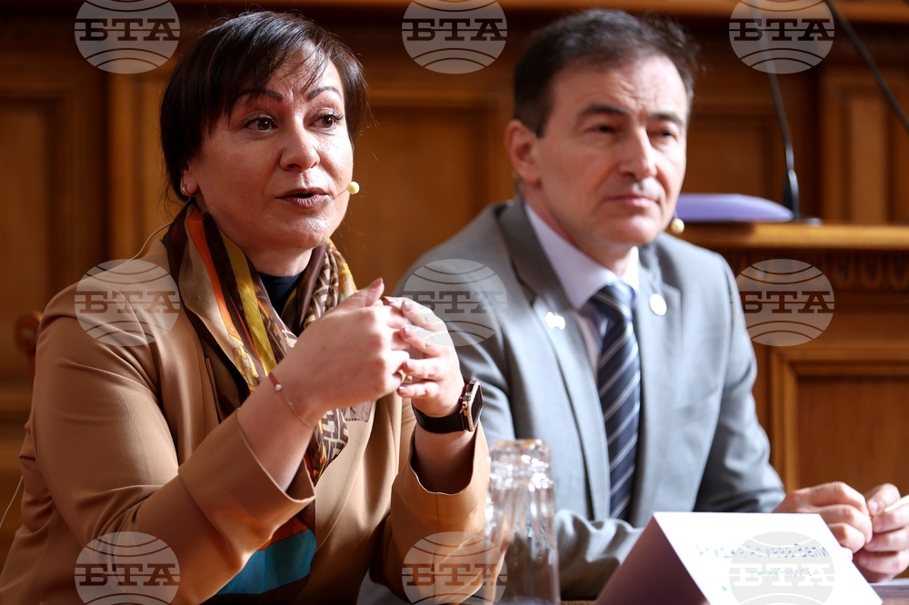 Форум „Младите хора и Европа: ИзползвайГласаСи”