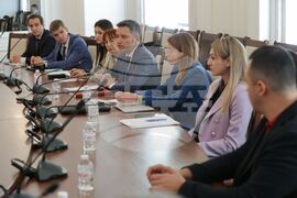 Народно събрание - законодателно проучване - сектор пчеларство и защитата на пчелите