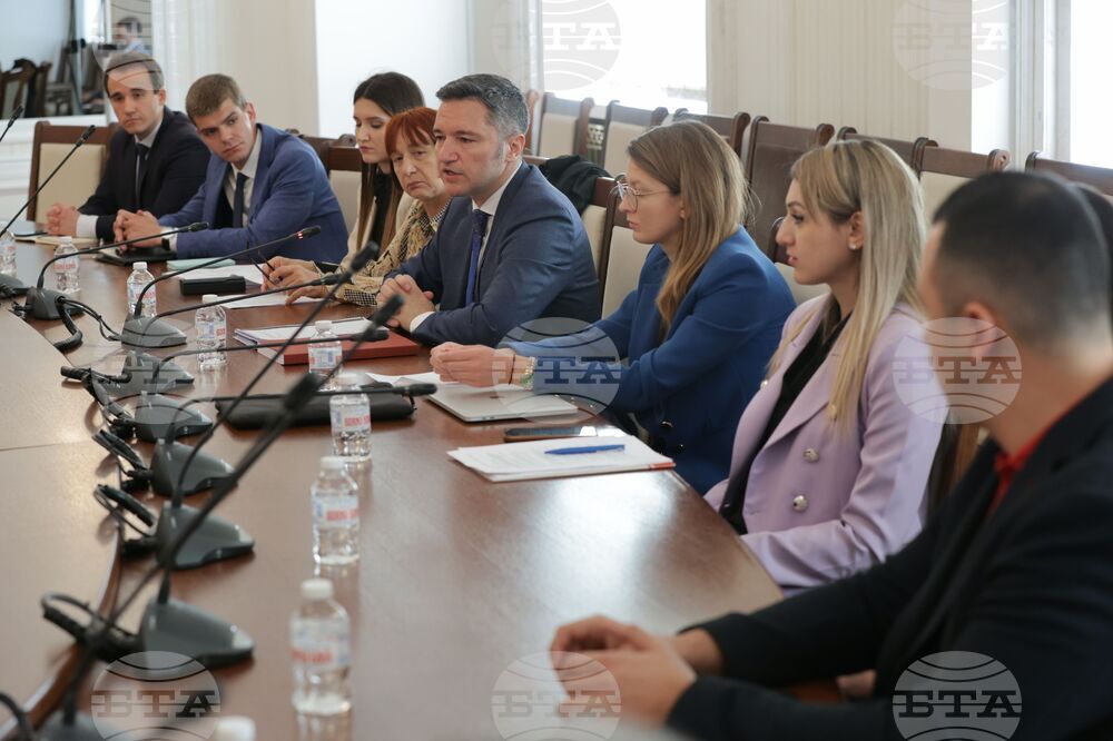 Народно събрание - законодателно проучване - сектор пчеларство и защитата на пчелите