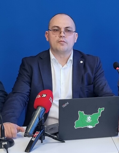 Временната парламентарна комисия за Мартин Божанов е непродуктивна според депутата от "Възраждане" Златан Златанов
