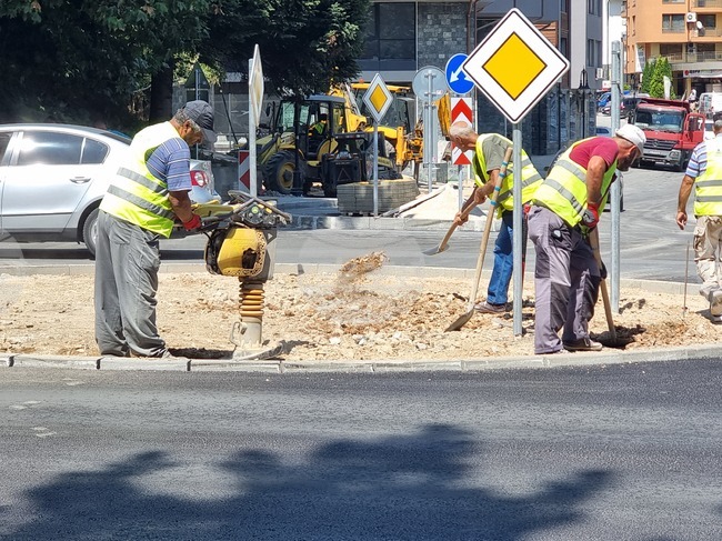 В Сливен предстои цялостно преасфалтиране на бул. „Панайот Хитов“