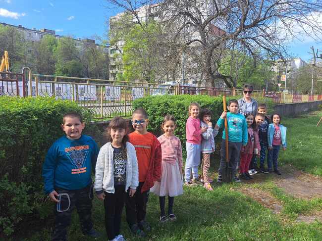 Община Плевен: Близо 60 детски градини и училища в Плевен се включиха в Седмицата на гората