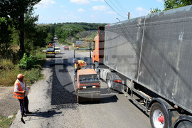 Село Голям Поровец - пътна настилка - ремонтни дейности