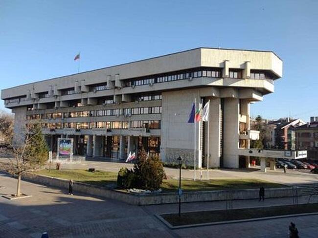 Областна администрация Русе: Фирми получават до 500 000 лева от Европа за разработване на иновации, утре в областната управа в Русе представят подробности