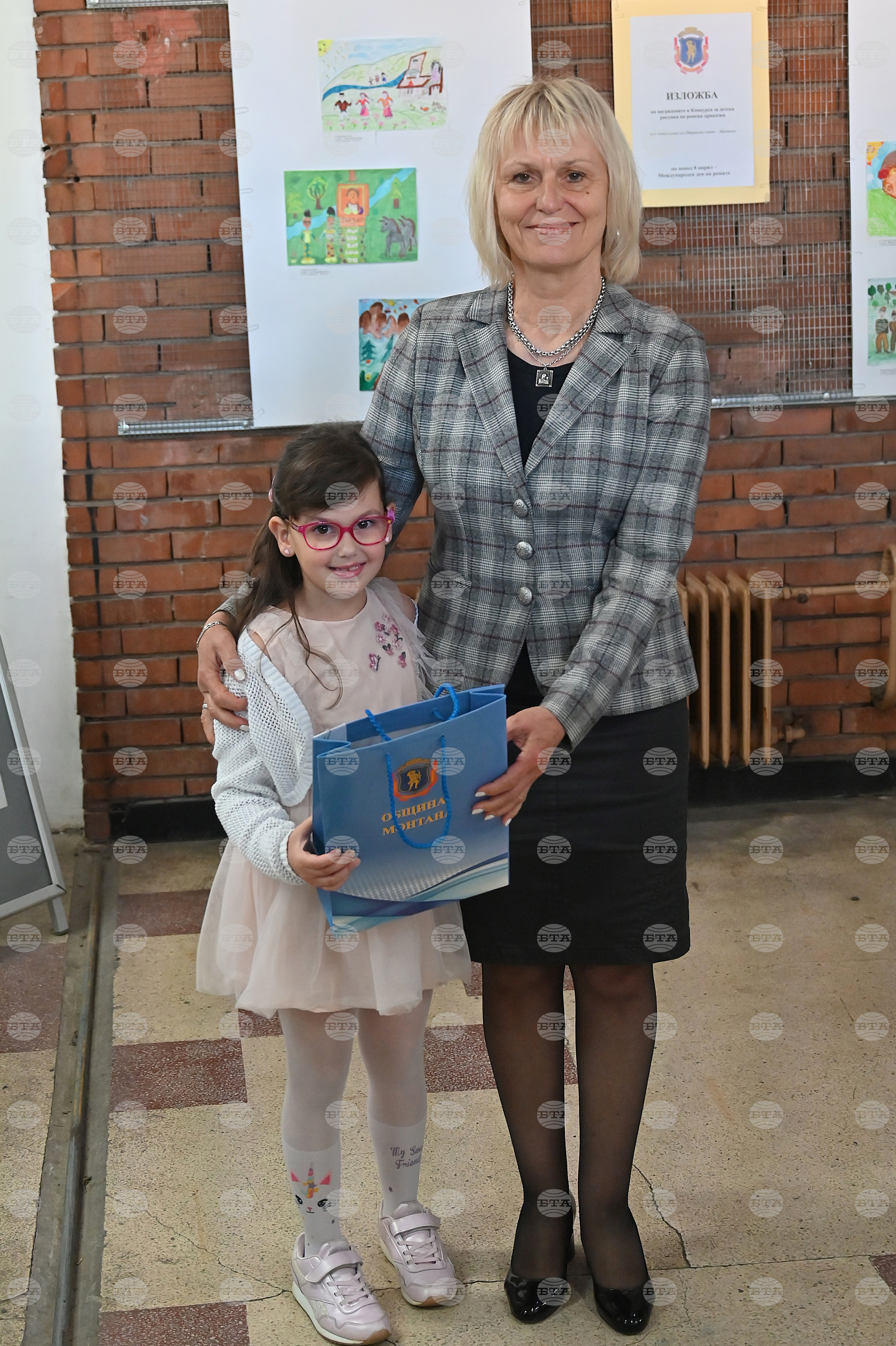 Монтана - детска приказка - рисунки - изложба