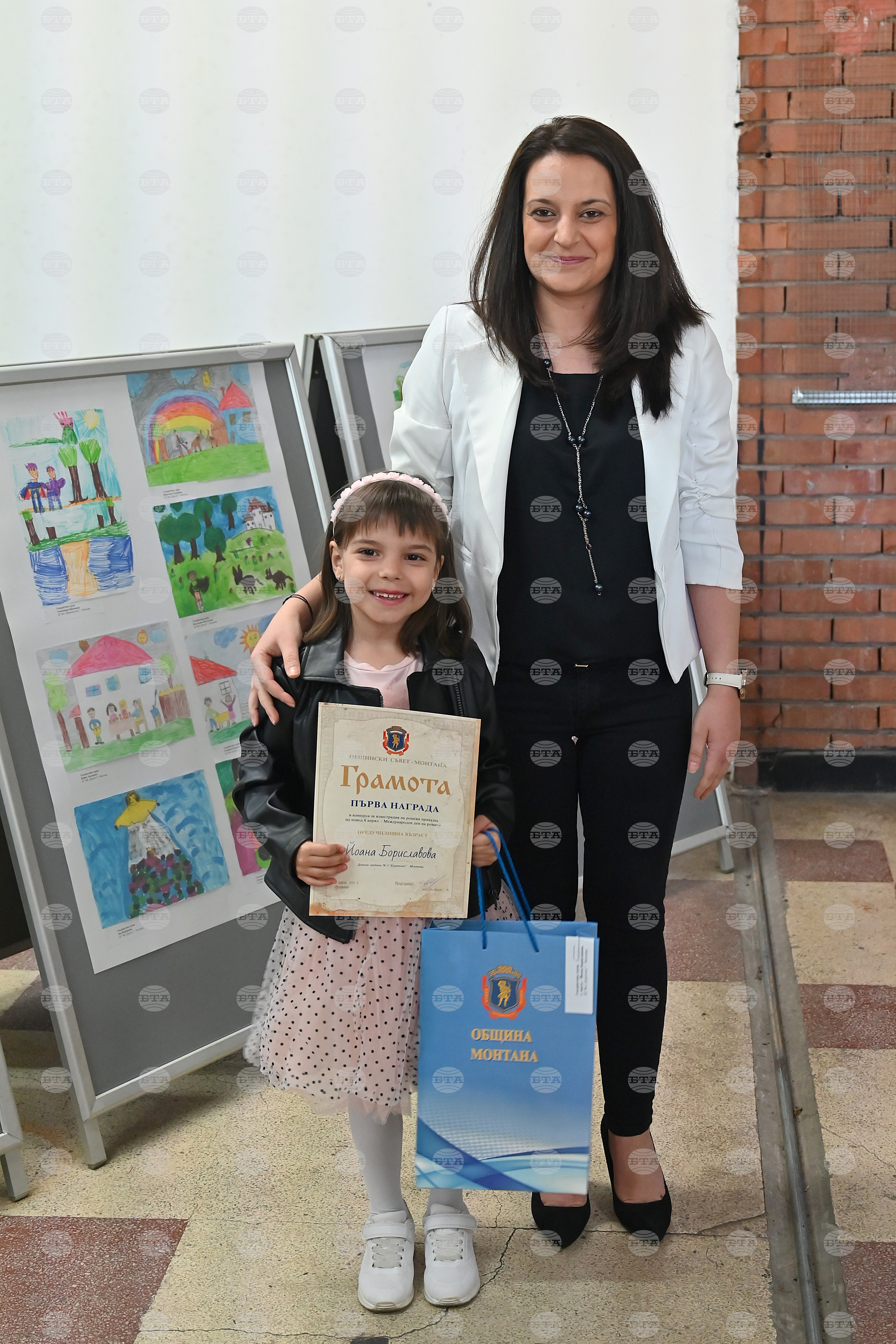 Монтана - детска приказка - рисунки - изложба