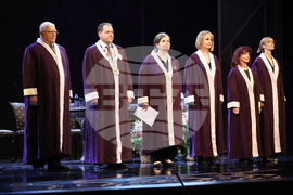 Медицински университет - годишни награди