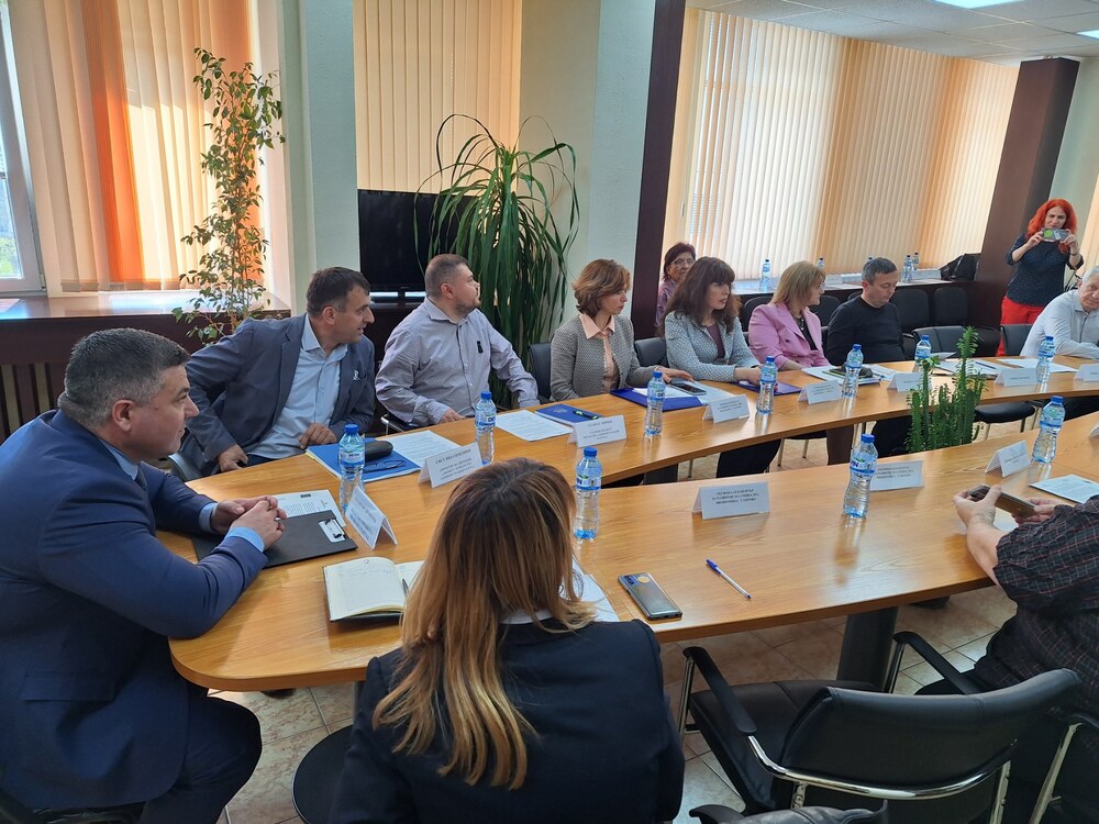 Областна администрация Разград: Областна администрация бе домакин на работна среща с представители на Регионален център на социалните предприятия в Габрово