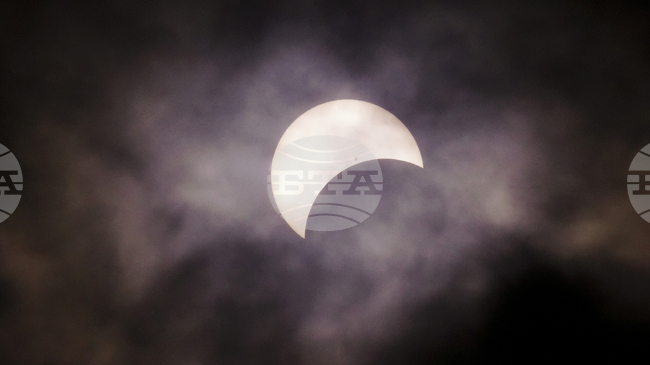  Луната и Слънцето ще бъдат в центъра на вниманието през 2026 г., предстои и Парад на планетите