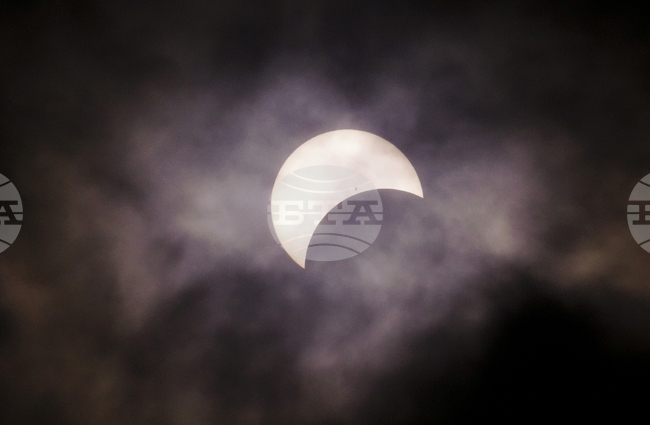  Луната и Слънцето ще бъдат в центъра на вниманието през 2026 г., предстои и Парад на планетите