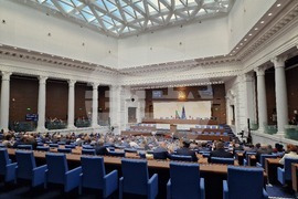 Парламент - служебен кабинет - клетва
